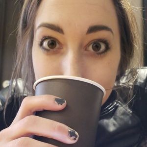 Meet your Posher, Courtney